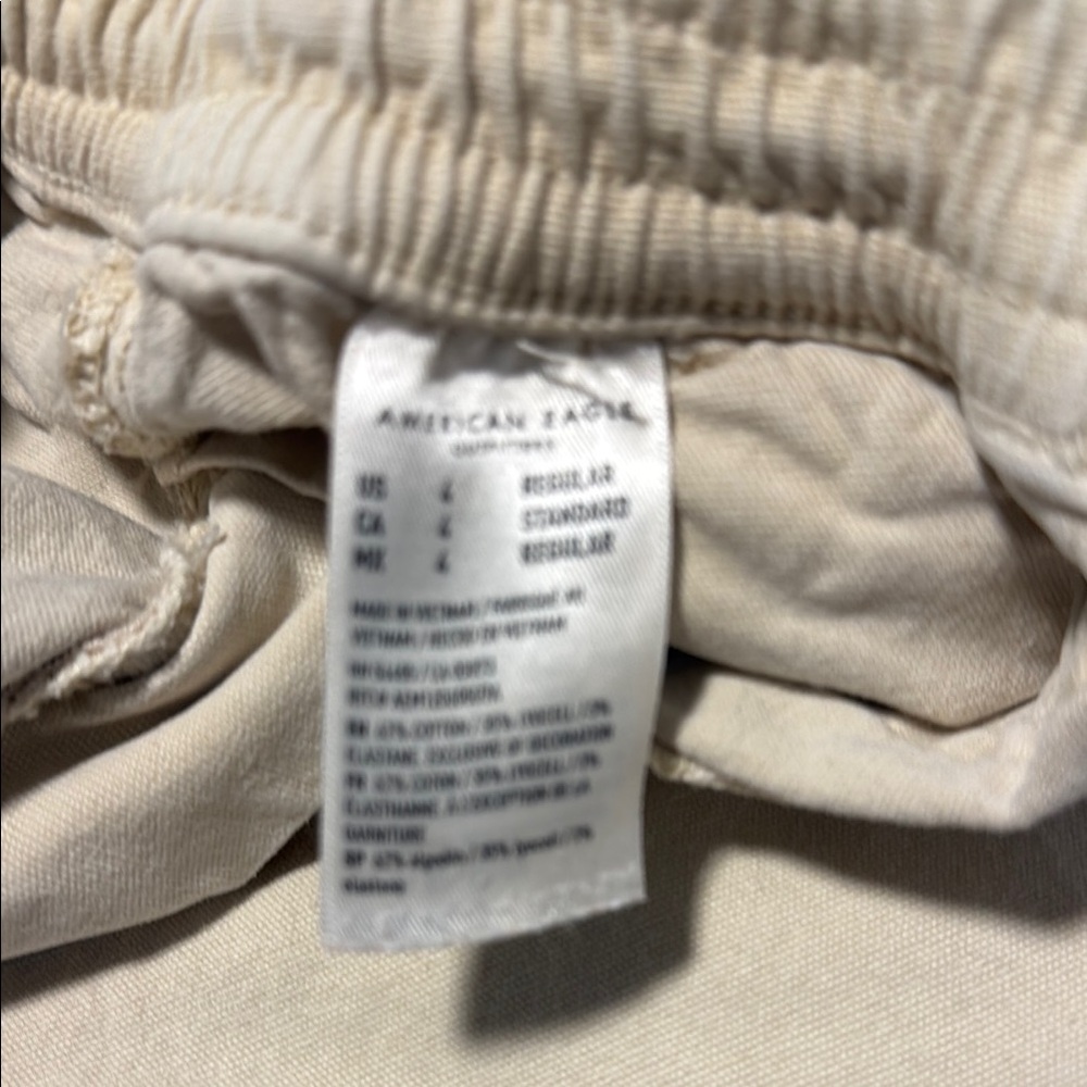 American Eagle Cream Pants